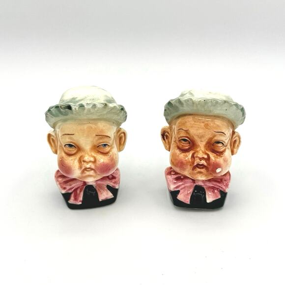 Vintage Japan Baby Face Salt & Pepper Shakers 1950s Kitsch Bonnet Decor - Picture 1 of 6